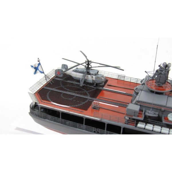 1/350 Rus Severomorsk Destroyeri Maketi, Trumpeter 04517 - Görsel 4