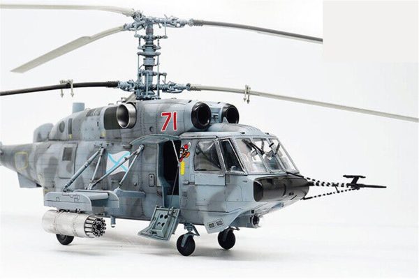 1/35 Kamov Ka-29 Helix-B Helikopter Maketi, Trumpeter 05110 - Görsel 2