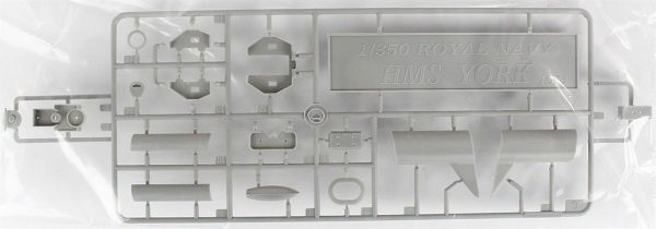 1/350 HMS York Savaş Gemisi Maketi, Trumpeter 05351 - Görsel 2