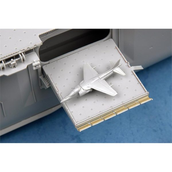 1/350 Wasp LHD-1 Amfibik Saldırı Gemisi Maketi, Trumpeter 05611 - Görsel 4