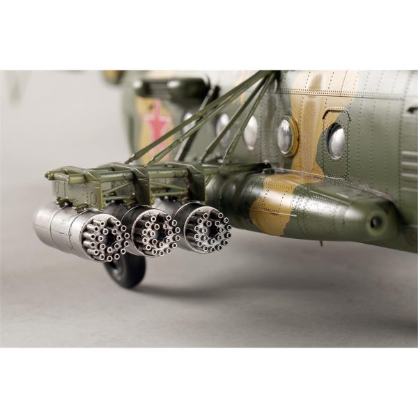 1/48 Mi-8MT Hip-H Helikopter Maketi, Trumpeter 05815 - Görsel 4