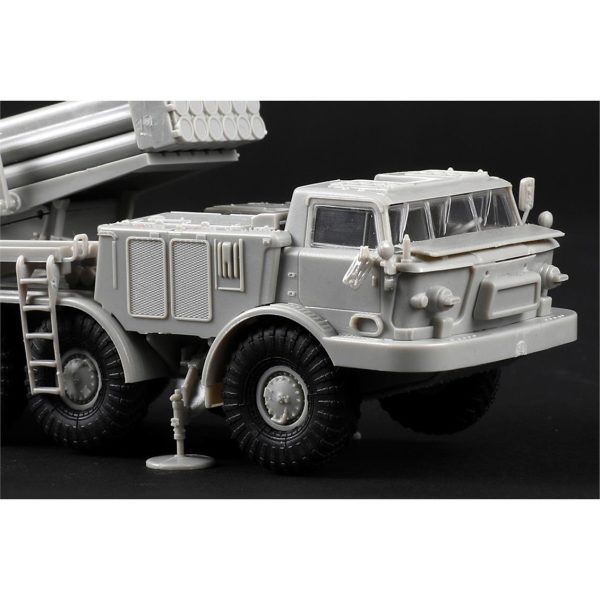1/72 Rus 9P140 Kamyon ve 9K57 Uragan Çoklu Füze Sistemi Maketi, Trumpeter 07180 - Görsel 3