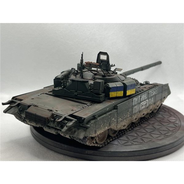 1/35 Rus T-80BVM Ana Muharebe Tank Maketi, Trumpeter 09587 - Görsel 4