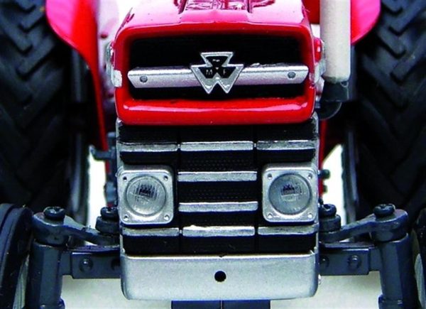 1/32 Massey Ferguson 135 Traktör Diecast, Universal Hobbies UH2785 - Görsel 3