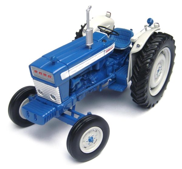 1/32 Ford 5000 Traktör Diecast, Universal Hobbies UH2808 - Görsel 2