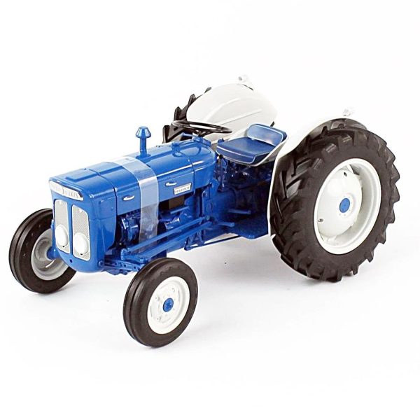 1/16 Fordson Super Dexta 1963 Traktör Diecast, Universal Hobbies UH2900 - Görsel 2
