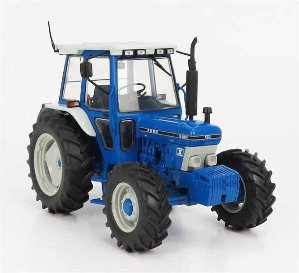 1/32 Ford 6610 4WD 2.Jenerasyon Traktör Diecast, Universal Hobbies UH4138 - Görsel 2