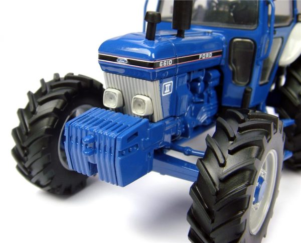1/32 Ford 6610 4WD 2.Jenerasyon Traktör Diecast, Universal Hobbies UH4138 - Görsel 4