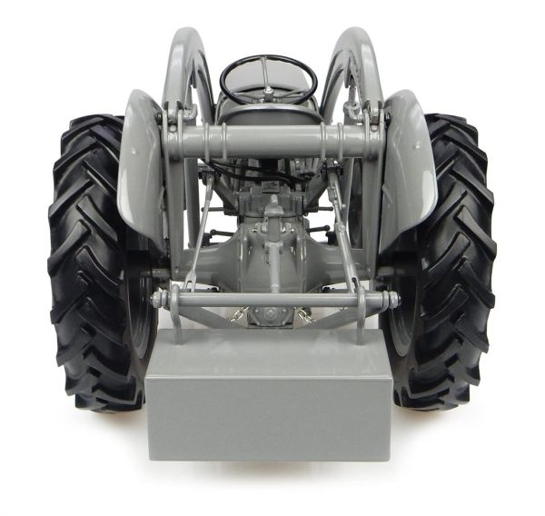 1/16 Ferguson TEA-20 AVEC FL Traktör Diecast, Universal Hobbies UH4171 - Görsel 5