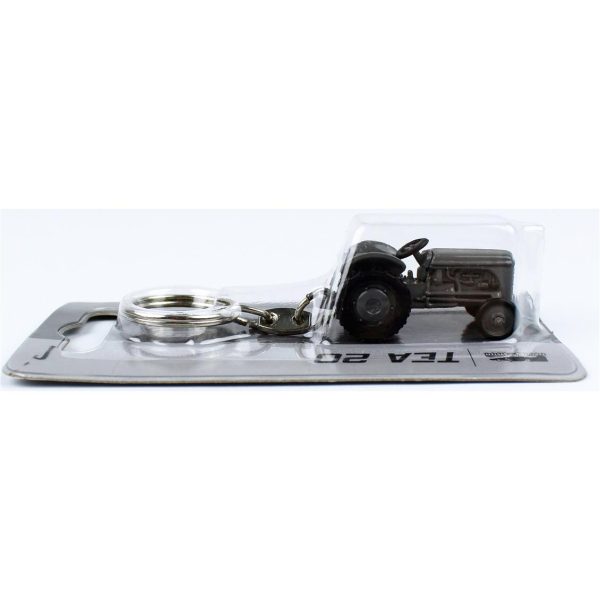 Massey Ferguson TEA 20 Traktör Metal Anahtarlık, Universal Hobbies UH5565 - Görsel 2