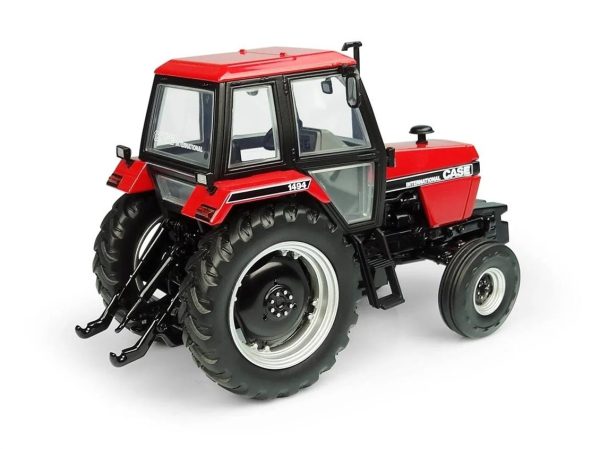 1/32 Case International 1494 2WD Kabinli Traktör Diecast, Universal Hobbies UH6209 - Görsel 2