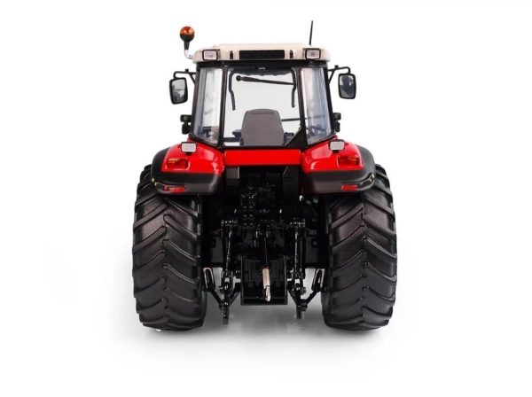 1/32 Massey Ferguson 8250 Xtra Traktör Diecast, Universal Hobbies UH6257 - Görsel 4