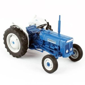 1/32 Ford Super Dexta Diesel 2000 Traktör Diecast, Universal Hobbies UH6275