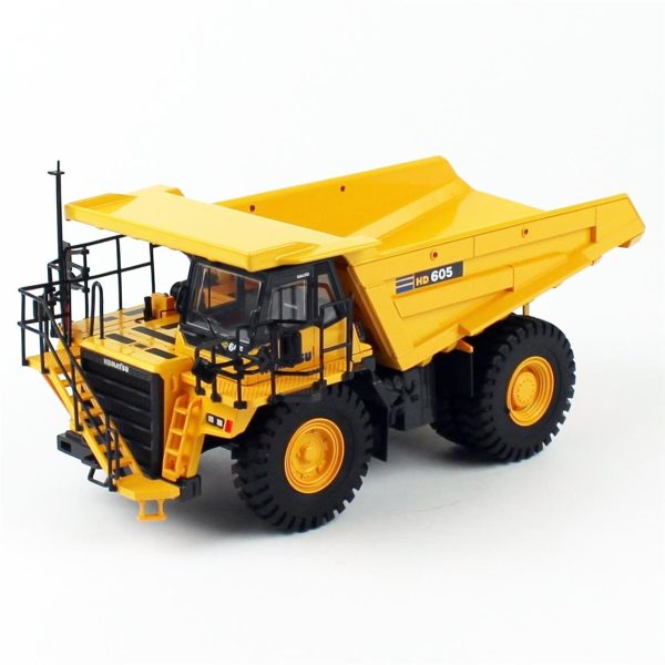 1/50 Komatsu HD605 Saha Kamyonu Diecast, Universal Hobbies UH8009 - Görsel 2
