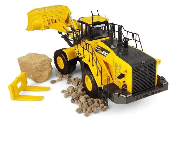 1/50 Komatsu WA600-8 Tekerlekli Loder Diecast, Universal Hobbies UH8153 - Görsel 4
