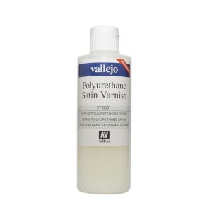200 ml. Poliüretan Yarı Mat Vernik Maket Boyası, Vallejo 27652