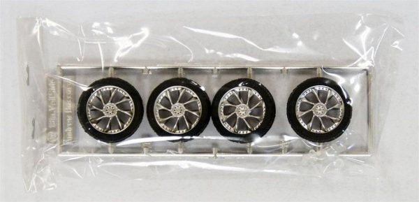 1/24 18 inch Veilside Wheel Maketi, Fujimi 193021 - Görsel 3