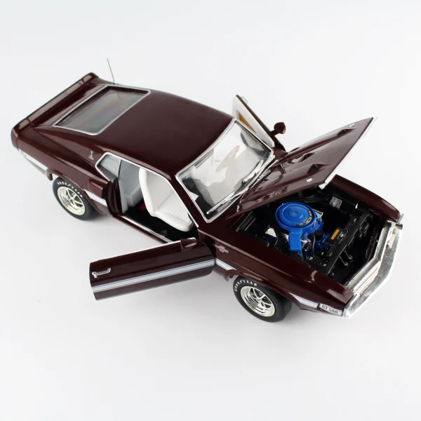 1/18 1969 Shelby GT500 Mustang 2+2 (MCACN) Royal Bordo Diecast Araba Modeli, AutoWorld AMM1290 - Görsel 3