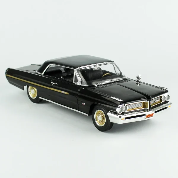 1/18 1962 Pontiac Grand Prix Hardtop (Fireball Roberts Edition) Starlight Black Diecast Araba Modeli