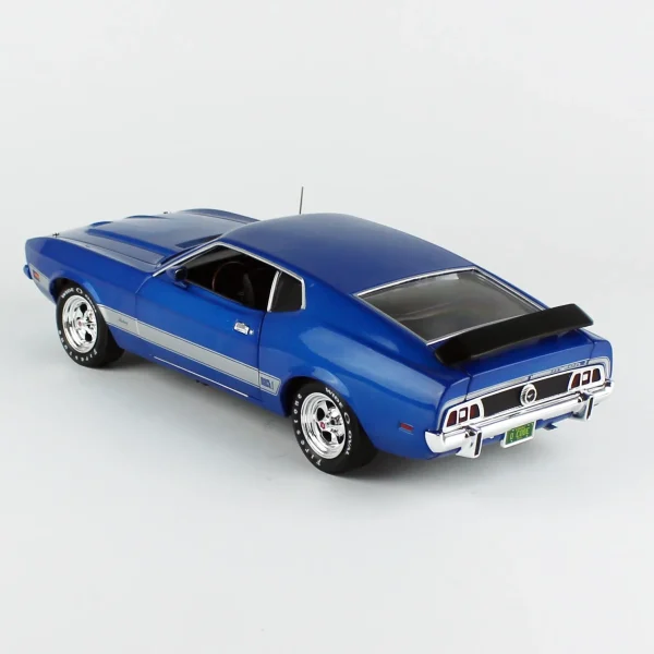 1/18 1973 Ford Mustang Mach 1 (Class of 1973) Blue Glow Diecast Araba Modeli, AutoWorld AMM1323 - Görsel 2