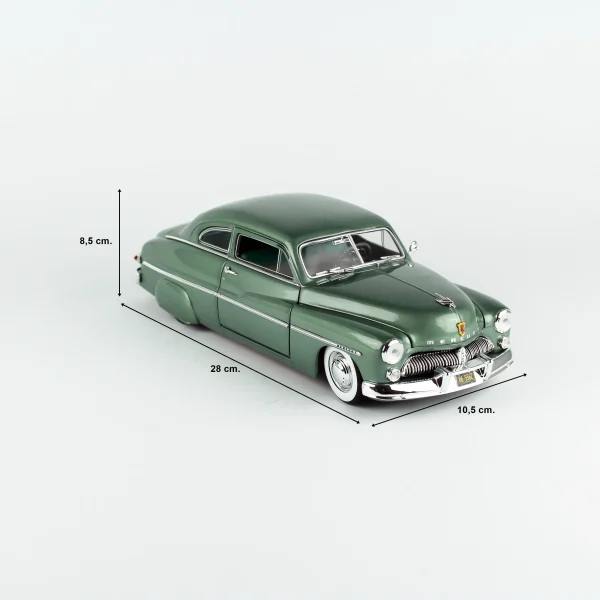 1/18 1949 Mercury Eight Coupe Berwick Green Diecast Araba Modeli, AutoWorld AW318 - Görsel 5