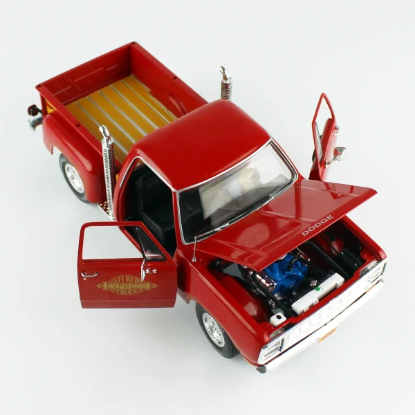1/18 1979 Dodge Ut-line Pickup L'il Red Truck Diecast Araba Modeli, AutoWorld AW319 - Görsel 3