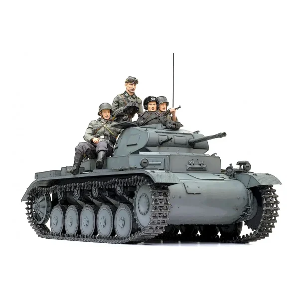1/6 Pz.Kpfw.II Ausf.B hafif tank maketi, Dragon 75025 - Görsel 2