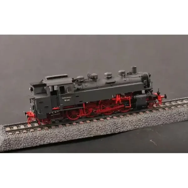 1/72 Alman Einheitslokomotive BR 86 buharlı lokomotif maketi, HobbyBoss 82914 - Görsel 3