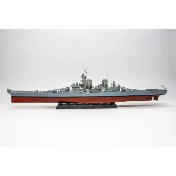 1/350 USS Missouri BB-63 savaş gemisi maketi, HobbyBoss 86516 - Görsel 2