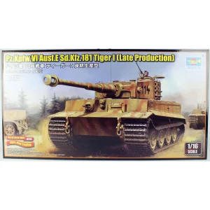 1/16 Pz.Kpfw.VI Ausf.E Sd.Kfz. 181 Tiger I tank maketi, Trumpeter 00945
