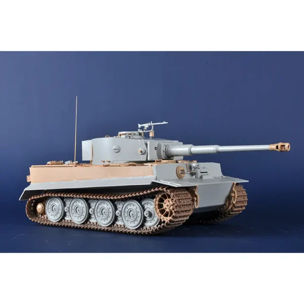 1/16 Pz.Kpfw.VI Ausf.E Sd.Kfz. 181 Tiger I tank maketi, Trumpeter 00945 - Görsel 2