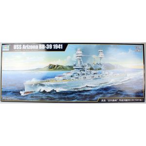1/200 1941 USS Arizona BB-39 savaş gemisi maketi, Trumpeter 03701