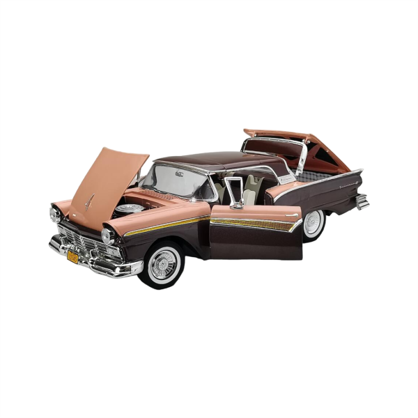 1/18 1957 Ford Fairlane 500 Skyliner Diecast Modeli, Sunstar 1345 - Görsel 4