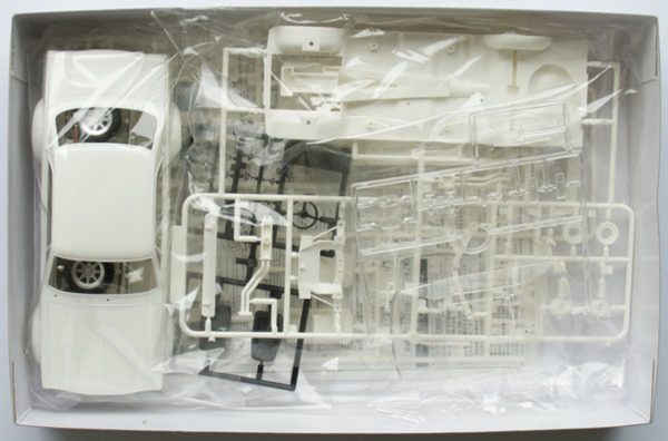 1/24 Nissan Skyline GT-R Kpgc10 Semi- Works Araba Maketi, Fujimi ID-163 - Görsel 2