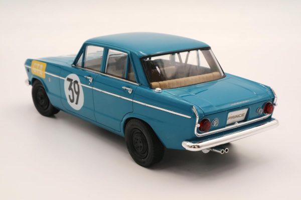 1/24 Prince Skyline 2000GT (Type S54) 2nd #39 Japanese GP 1964 Yarış Arabası Maketi, Fujimi ID-288 - Görsel 3