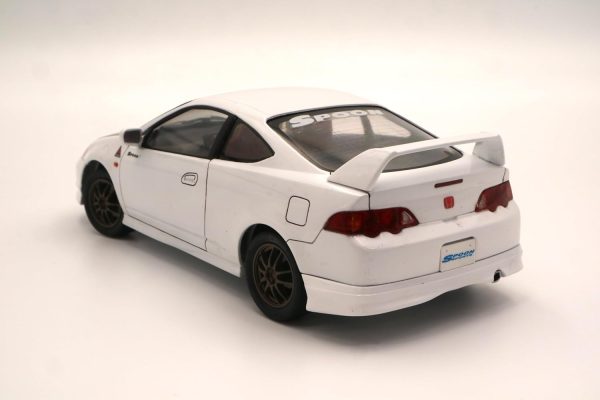 1/24 Honda Spoon New Integra TypeR (DC5) Araba Maketi, Fujimi ID-290 - Görsel 3