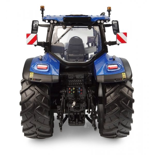 1/32 New Holland T7.300 Blue Power Diecast modeli, Universal Hobbies UH6491 - Görsel 5