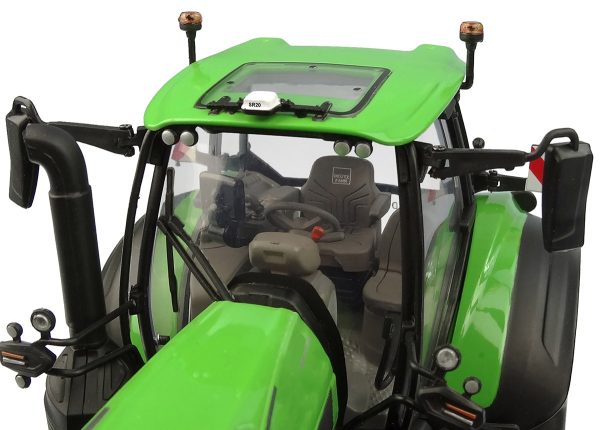 1/32 Deutz Fahr 8280 TTV Traktör (Standart Yeşil) Diecast modeli, Universal Hobbies UH6606 - Görsel 4