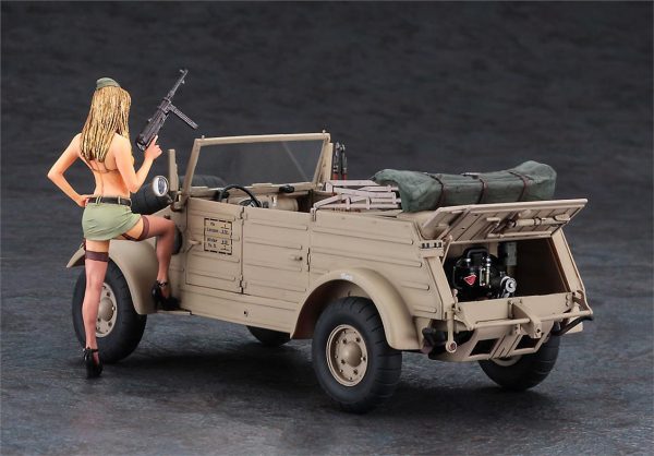1/24 Pkw.K1 Kübelwagen Type 82 (Balloon Tire) w/Blonde Girl's Figure maketi, Hasegawa SP473 52273 - Görsel 3