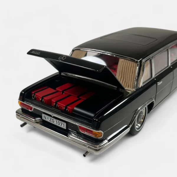 NZG 1071/50, 1/18 Mercedes 600 Pullman Siyah Diecast Araba - Görsel 4
