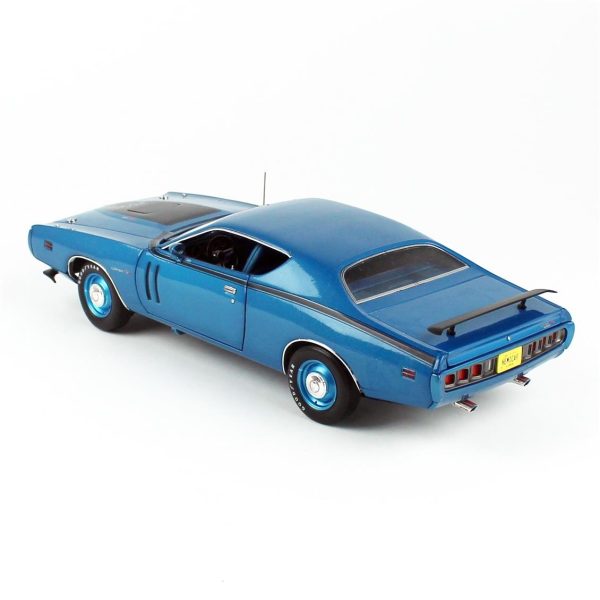 AutoWorld AMM1274, 1/18 1971 Dodge Charger R/T Coupe Diecast Araba - Görsel 3