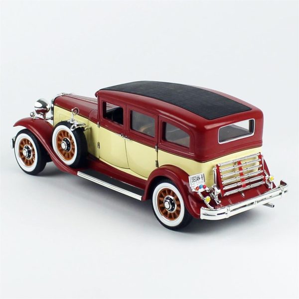 AutoWorld AW304, 1/18 1931 Peerless Master 8 Diecast Araba - Görsel 3