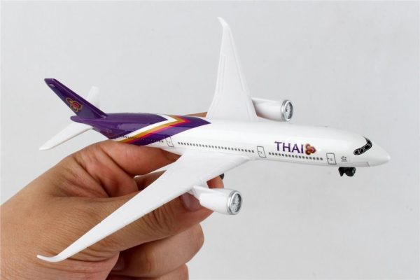 Daron 86RT-0235, Thai Airways 12,5 cm. Model Uçak - Görsel 5