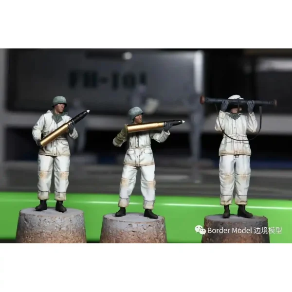 Border BT-013, 1/35 Alman 88mm Gun Flak36 ve 6 Adet Uçaksavar Mürettebatı Plastik Maketi - Görsel 3