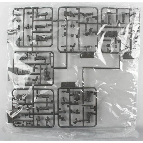 Border BT-013, 1/35 Alman 88mm Gun Flak36 ve 6 Adet Uçaksavar Mürettebatı Plastik Maketi - Görsel 4