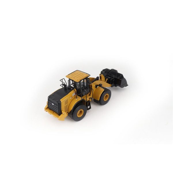 1/50 Cat 950 Tekerlekli Loder Diecast Model, Diecast Masters 85770 - Görsel 3