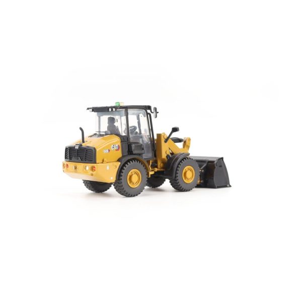 1/50 Cat 906 Compact Tekerlekli Loder Diecast Model, Diecast Masters 85771 - Görsel 4