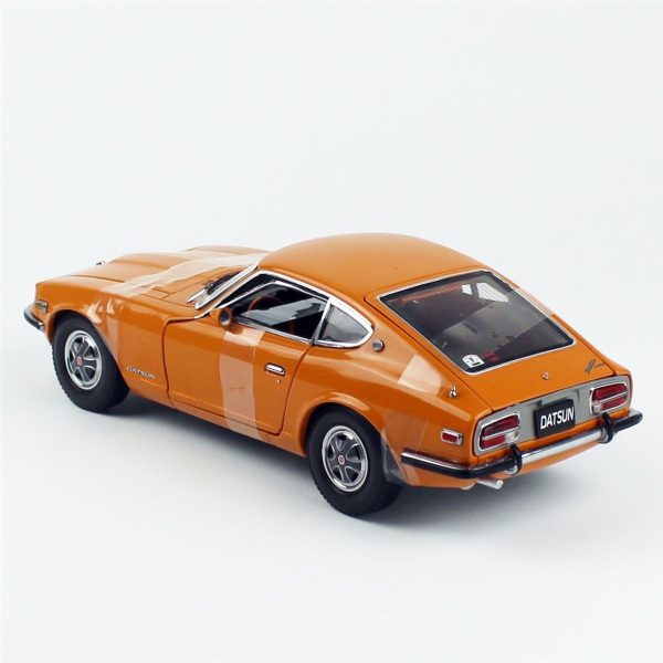 1/18 1972 Datsun 240Z Turuncu Diecast, Sunstar 3511 - Görsel 3