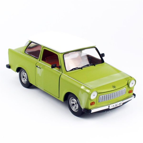 1/18 Trabant 601 Filizi Yeşil Diecast