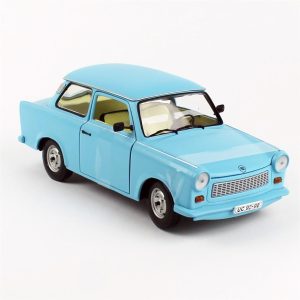 1/18 Trabant 601 Mavi Diecast
